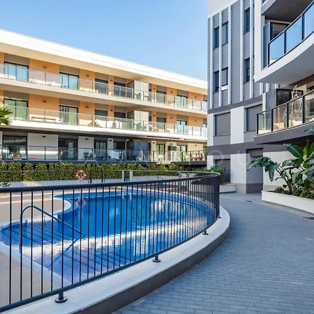 Apartment Casa Nimasa! Penthouse With Big Rooftop & Jacuzzi In